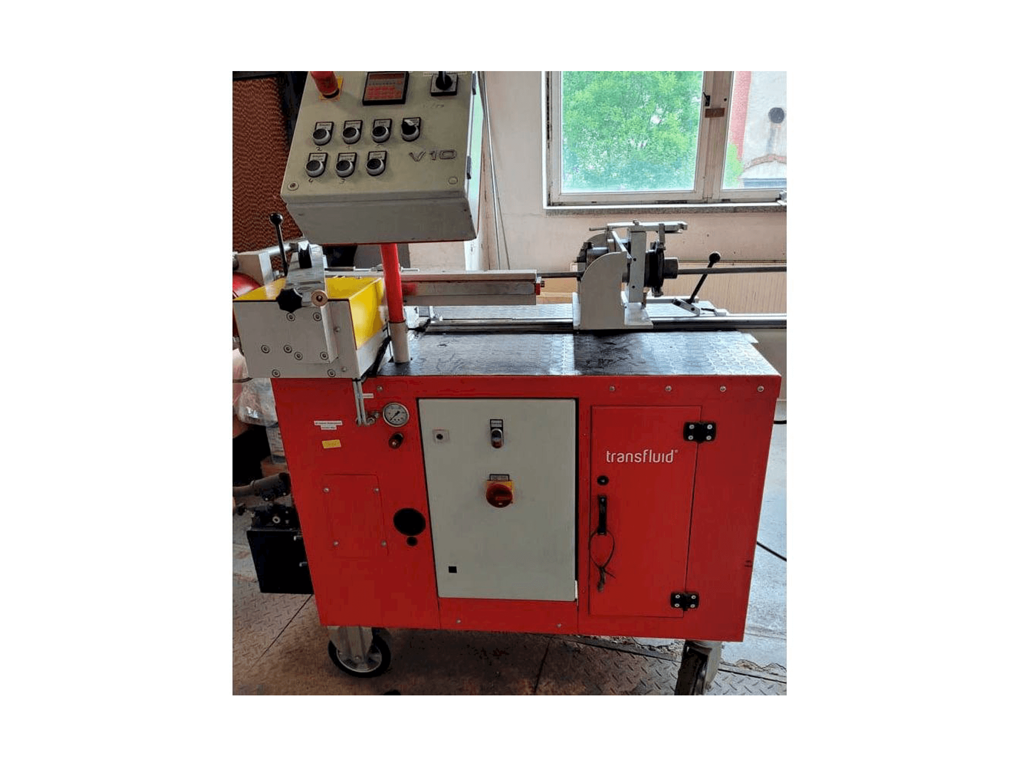 Masina Transfluid DB 2060-K eestvaade