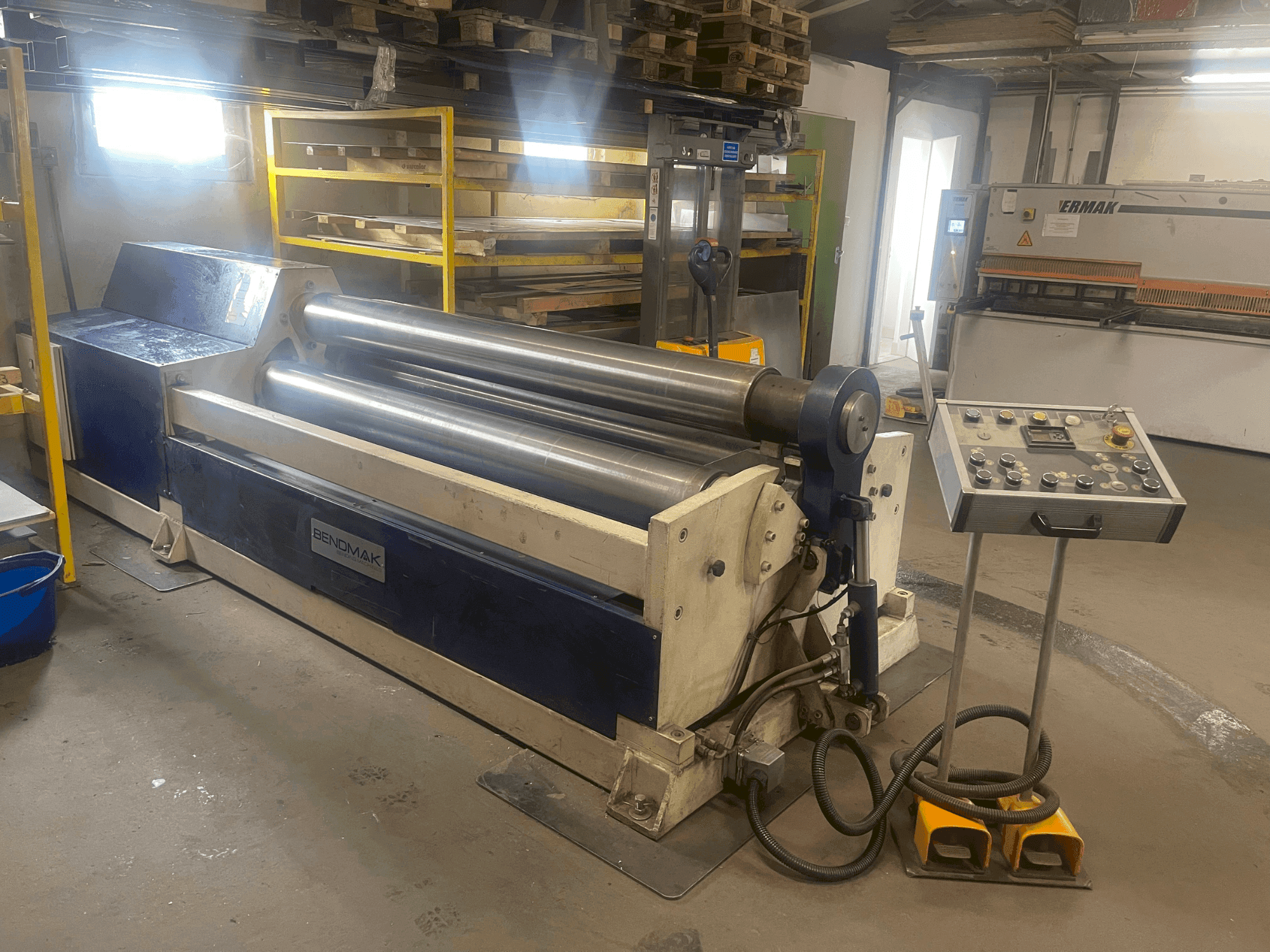 Masina BENDMAK CY3R-HS 20/08 eestvaade