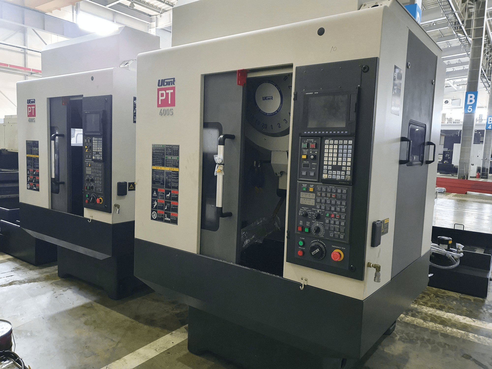 Masina UGINT PT400S eestvaade