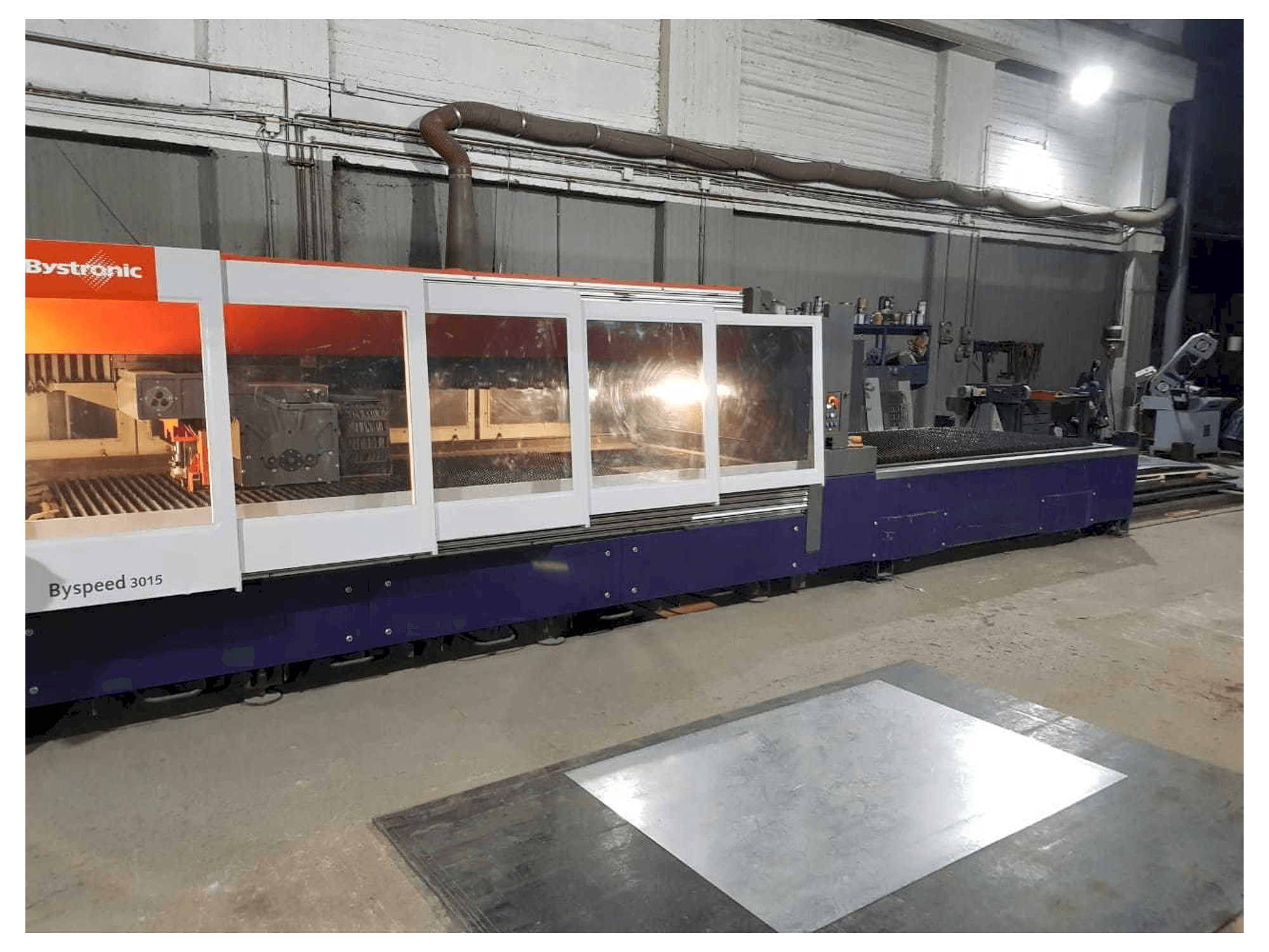 Masina Bystronic BySpeed 3015 eestvaade