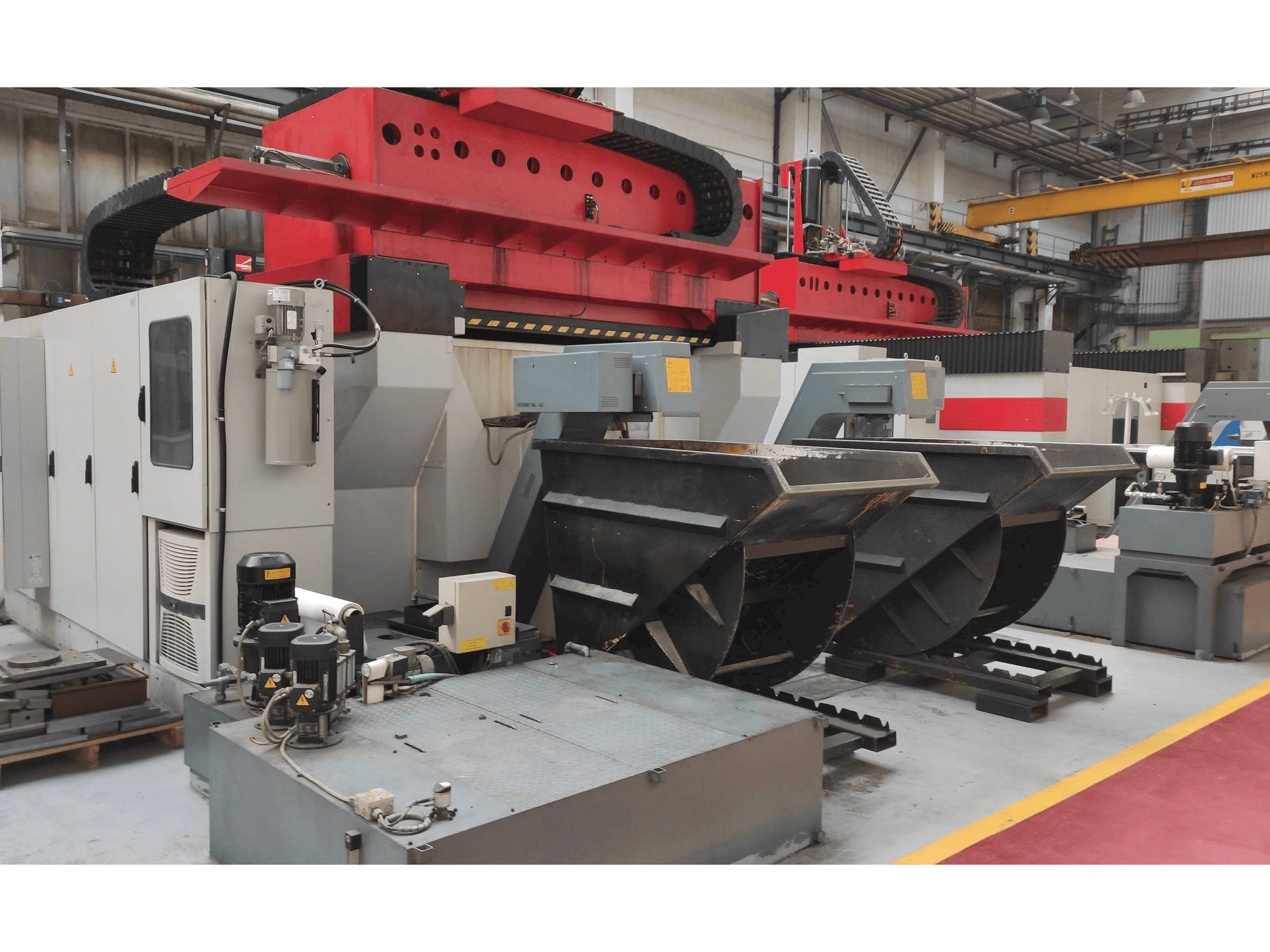 Masina TRIMILL VU 2313 eestvaade