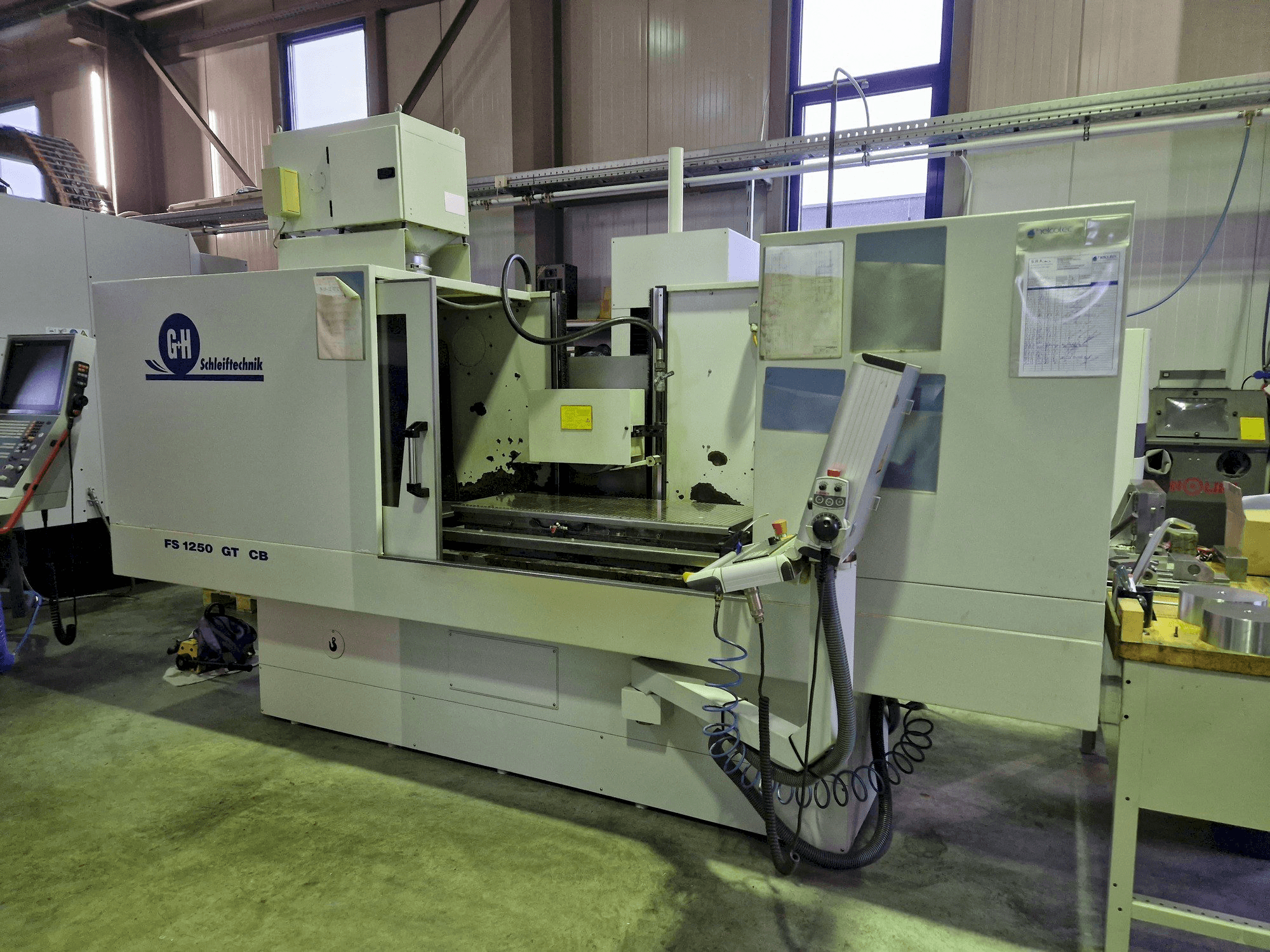 Masina GEIBEL & HOTZ FS 1250 GT CB eestvaade