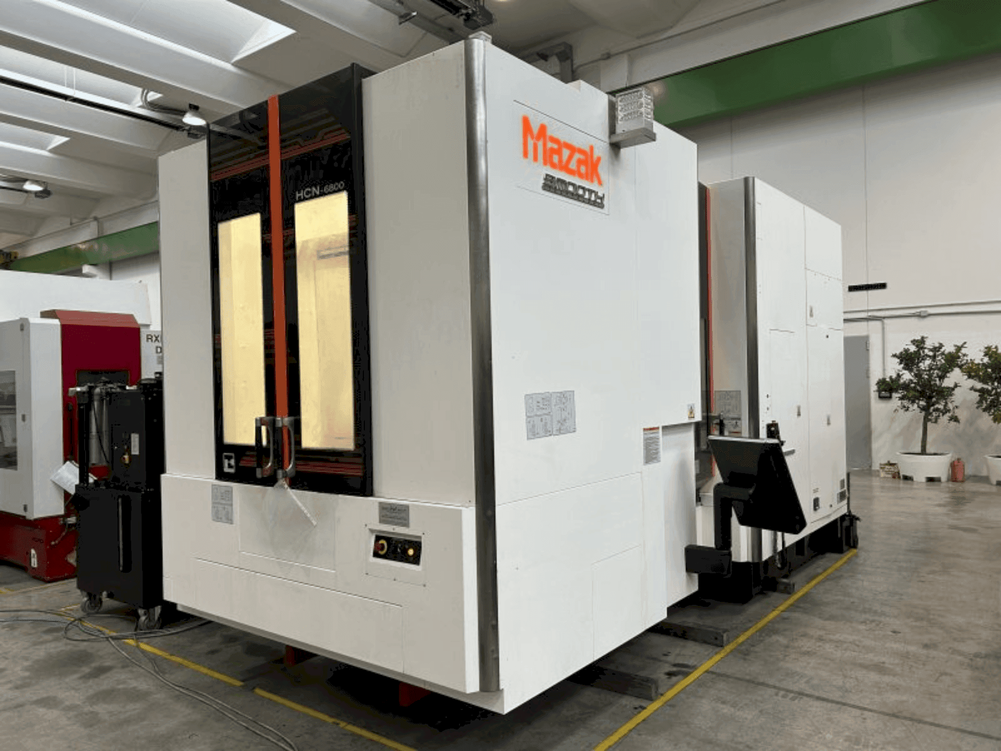 Masina Mazak HCN-6800 eestvaade