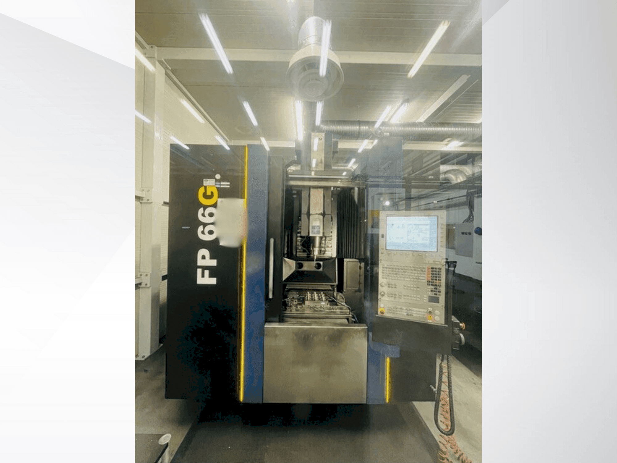 Masina YCM FP 66G eestvaade