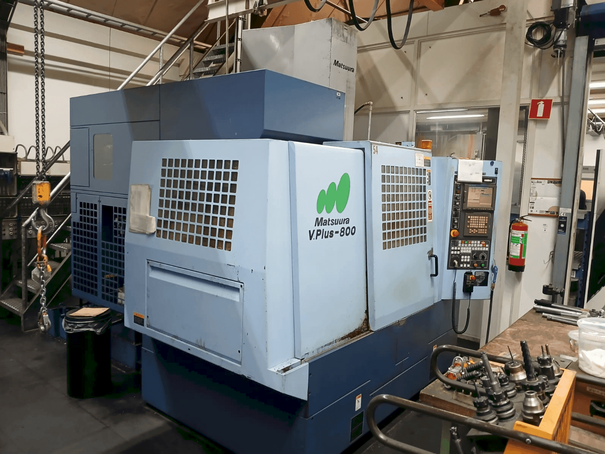 Masina Matsuura V.PLUS-800 eestvaade