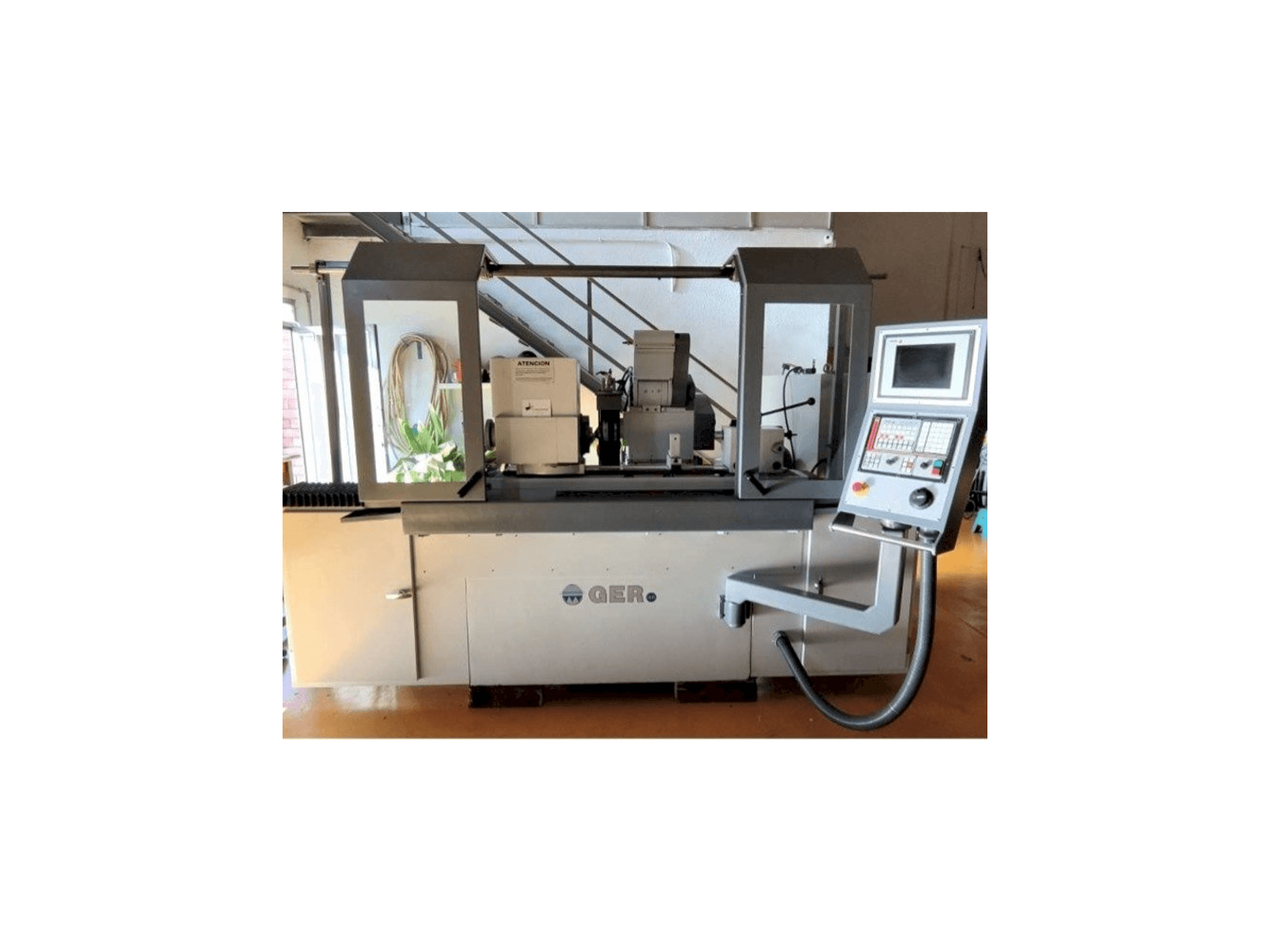 Masina GER C-500 CNC eestvaade