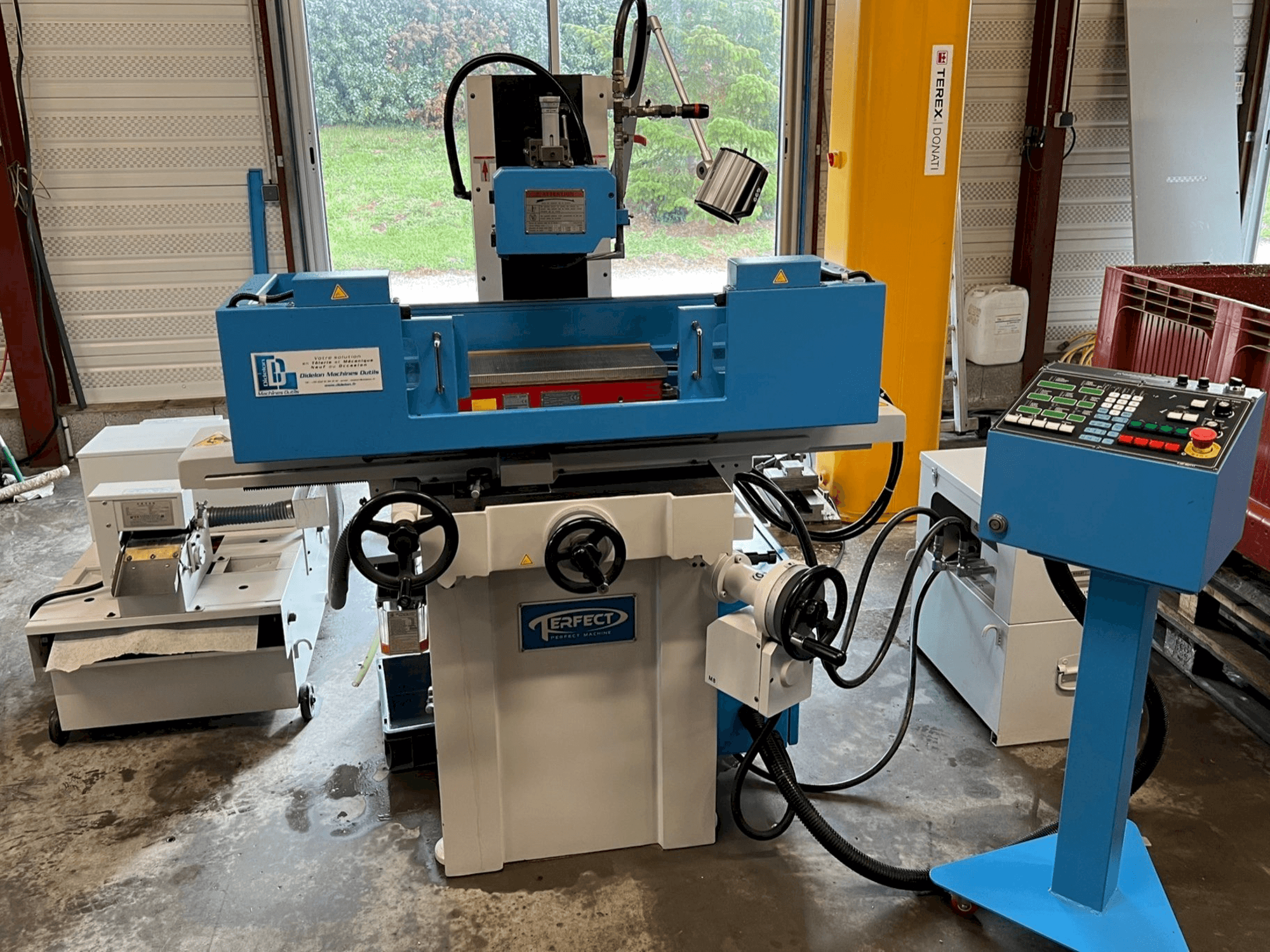 Masina PERFECT PFG-2045AH eestvaade