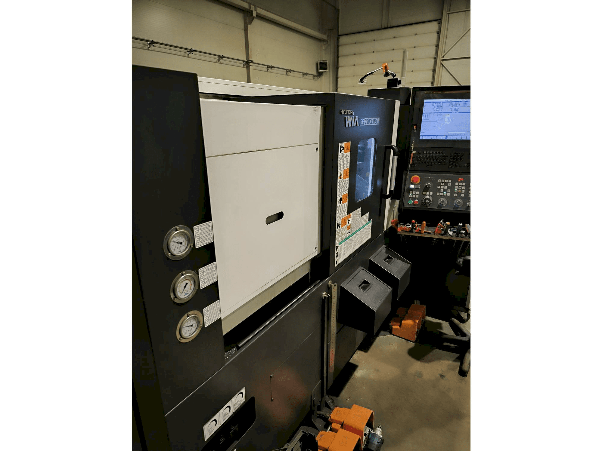 Masina Hyundai Wia SE2200LMSC eestvaade