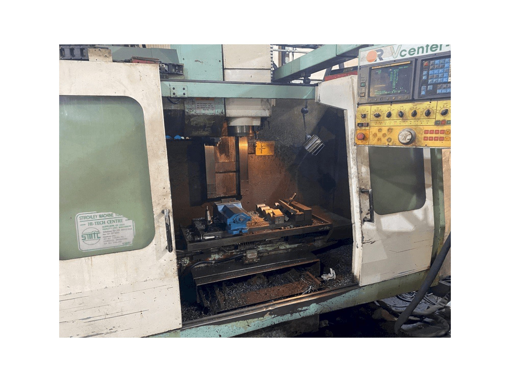 Masina Victor V Centre-80 eestvaade