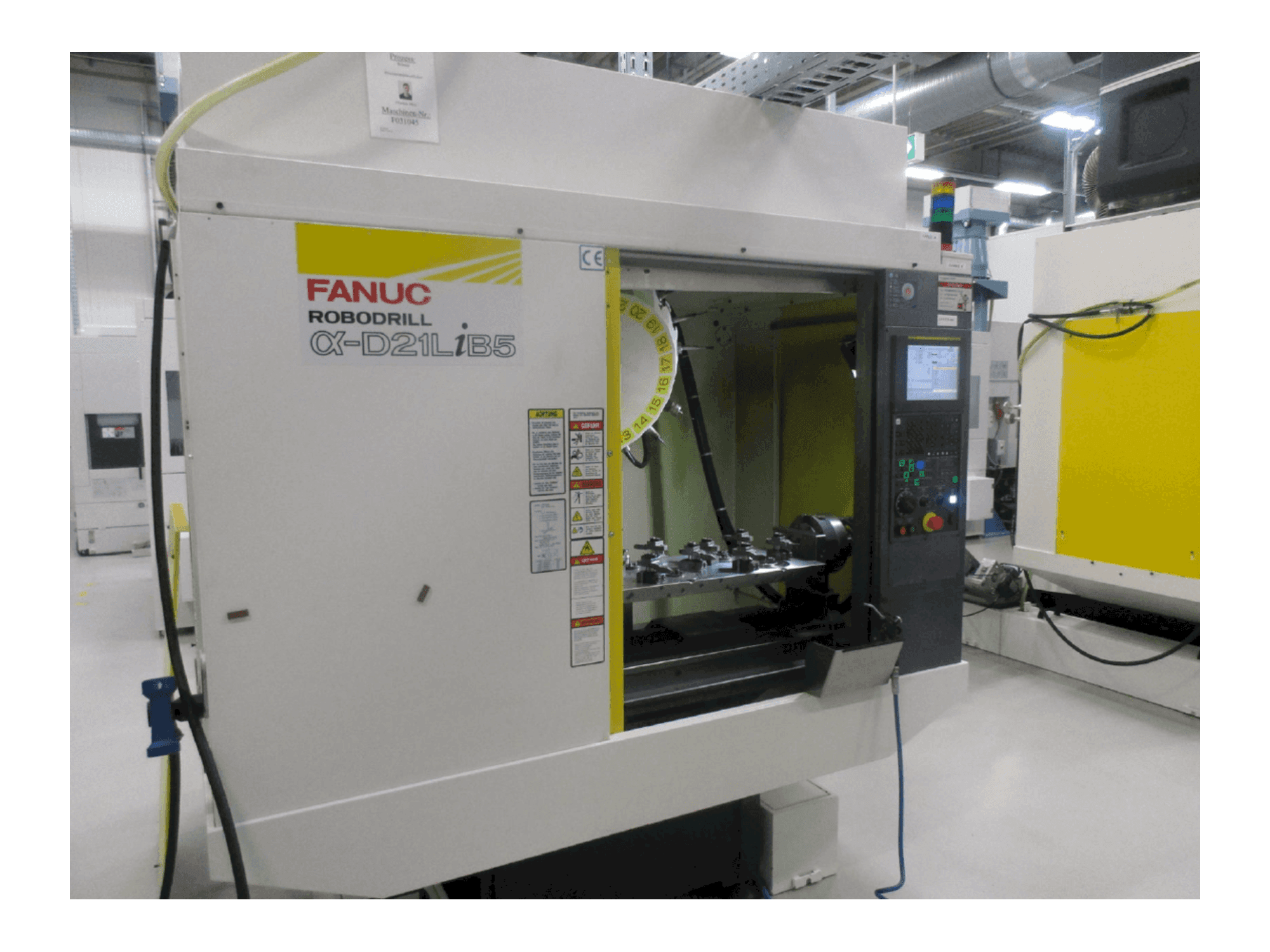 Masina FANUC ROBODRILL Alpha D21LiB5 eestvaade