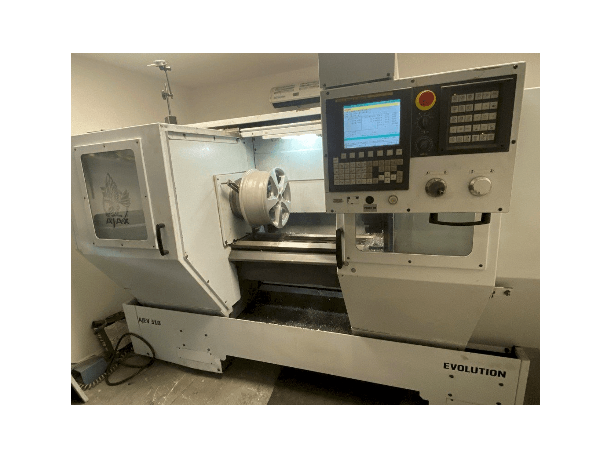 Masina AJAX EVOLUTION AJEV 310 eestvaade