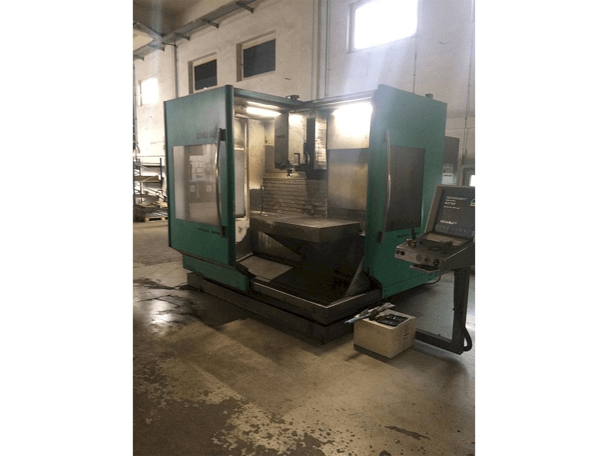 Masina DMG 80E eestvaade